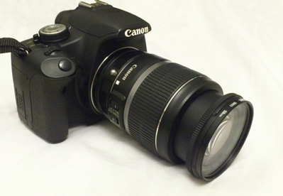 Canon 18-55mm with one ring of the extension tube